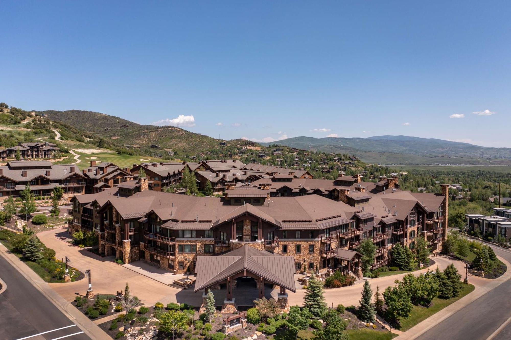 Waldorf Astoria Park City Exterior photo