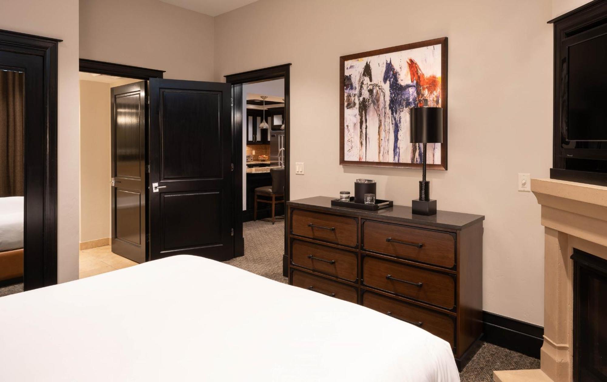 Waldorf Astoria Park City Exterior photo